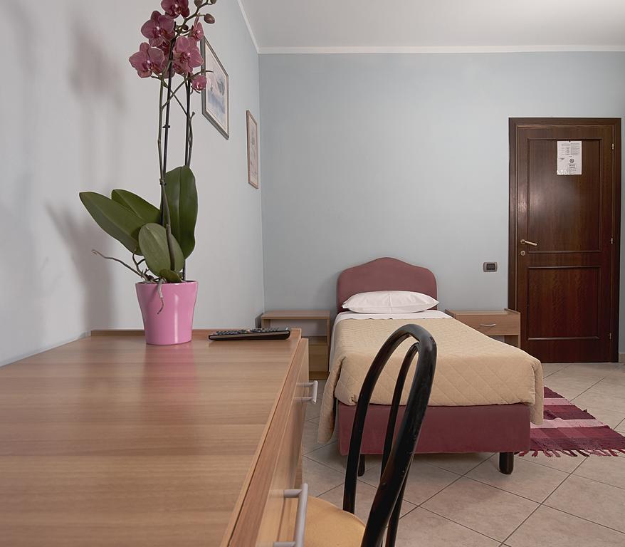 Il Melograno Hotell Foligno Exteriör bild